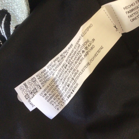 ZARA  BLUE BLACK FLORAL BUBBLE COAT SIZE  XS/SMALL - Picture 12 of 15